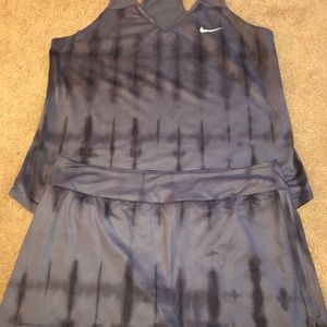 Nike 2 piece Tennis outfit size XL